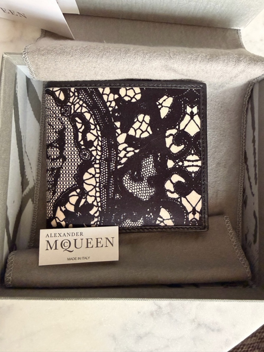Alexander McQueen Black & Cream Lace-Print Wallet